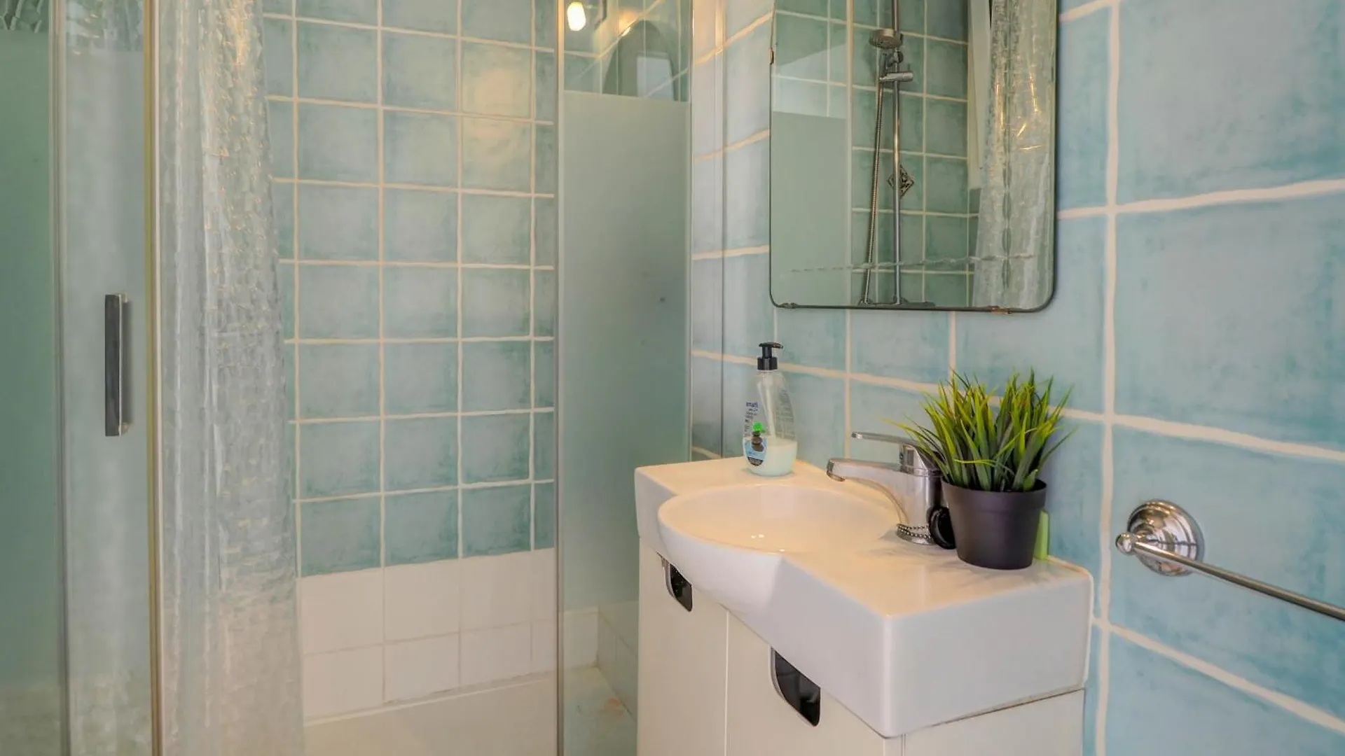 Arlene Apartment By Hello Homes Sitges 0*,