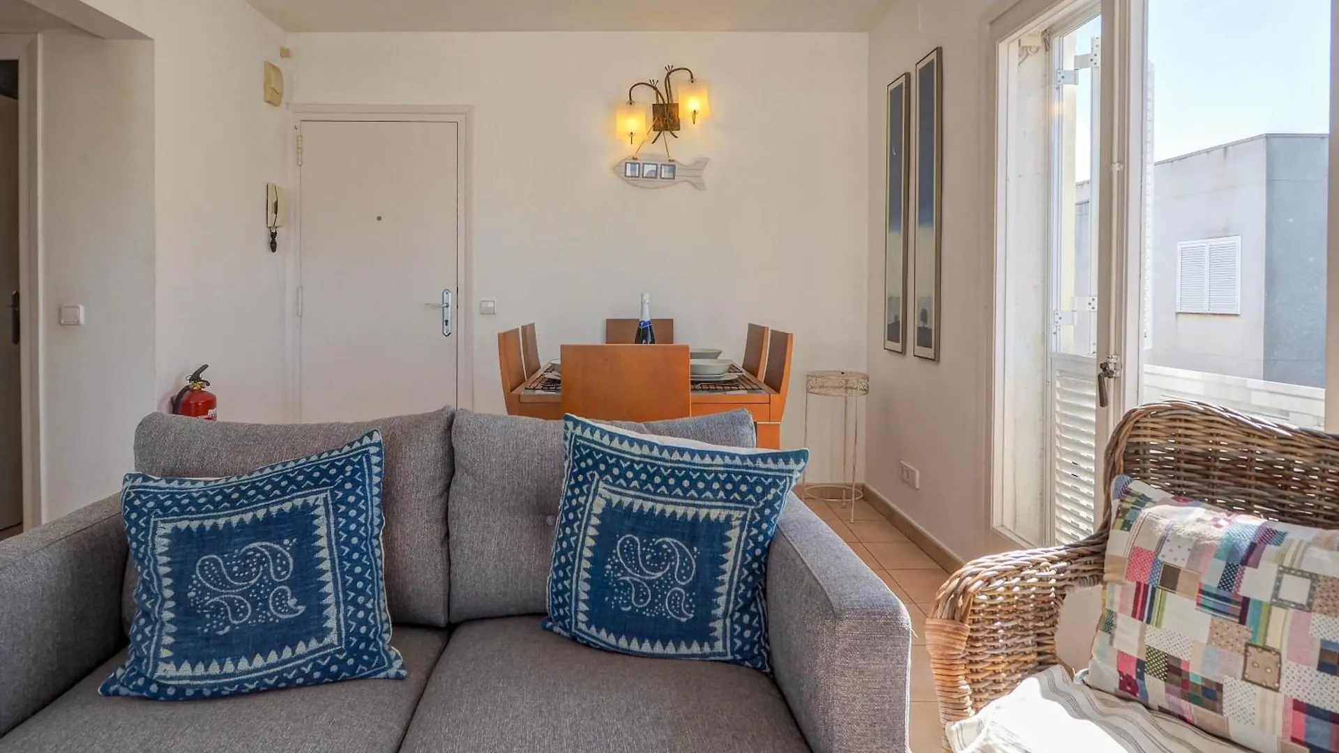 Arlene Apartment By Hello Homes Sitges